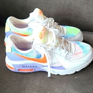 Nike Air Max Excee “Purple Pulse Multi” (DD9671-900) Women’s Size 7.5